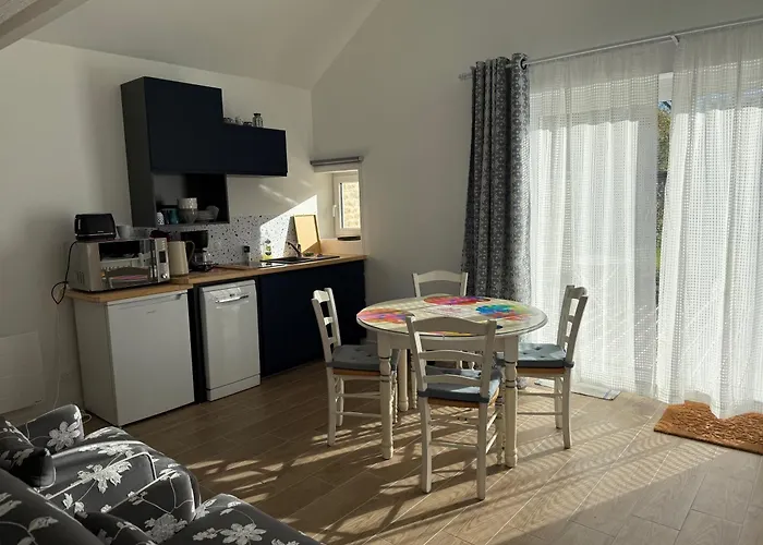 Apartamento Lumineux Avec Terrasse Et Jardin Proche De Caen *