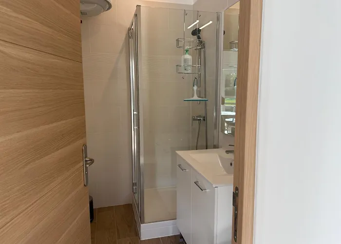 Lumineux Avec Terrasse Et Jardin Proche De Caen Apartamento Angerville-la-Campagne